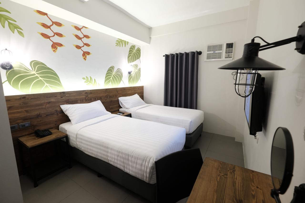 U Hotels Makati Makati City Ngoại thất bức ảnh
